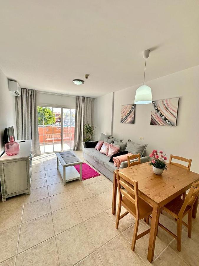 לוס כריסטיאנוס Sunny Apartment & Heated Pool מראה חיצוני תמונה